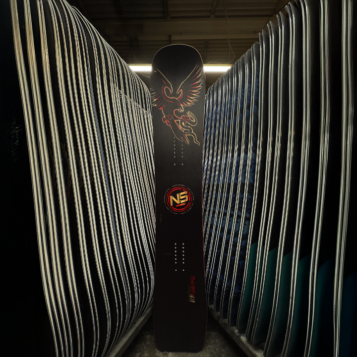 Men’s 2026 Limited Edition Thirty5 Snowboard Never Summer Never